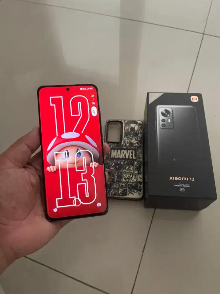 Mi 12 8/256 GB Snapdragon 8 Gen 1 bisa tt