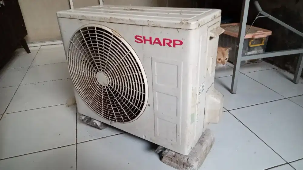 Jual AC bekas merk sharp 1/2 pk