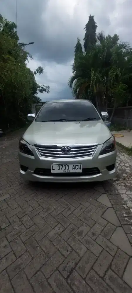 Toyota kijang Innova 2013 type V Luxury A/t