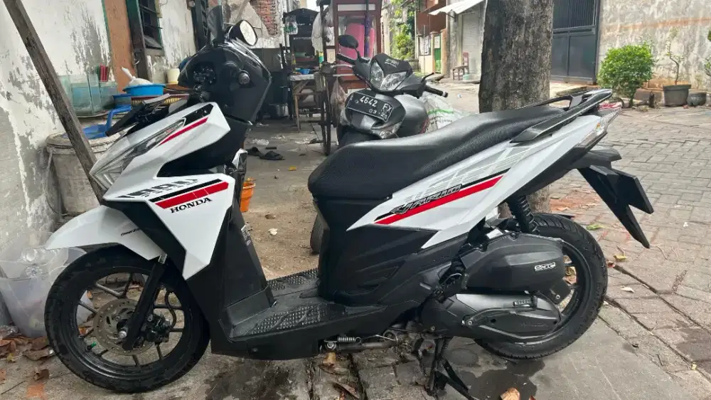 VARIO 125 TAHUN 2018
