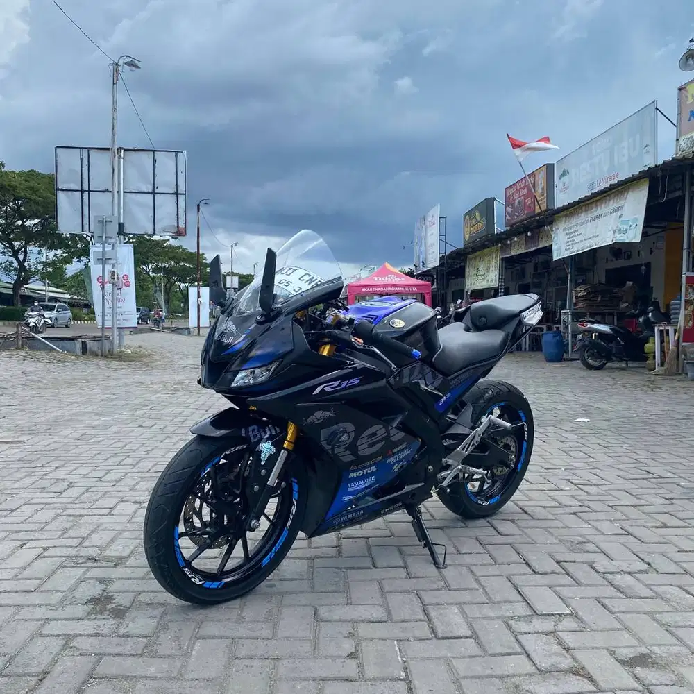 YAMAHA R15 GP MVSTR V3 2019