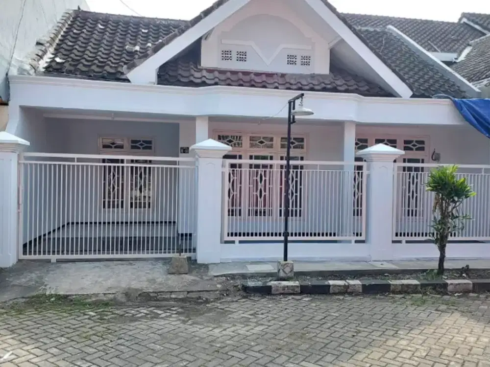 TERMURAH Rumah Sulfat BMW Luas 150m