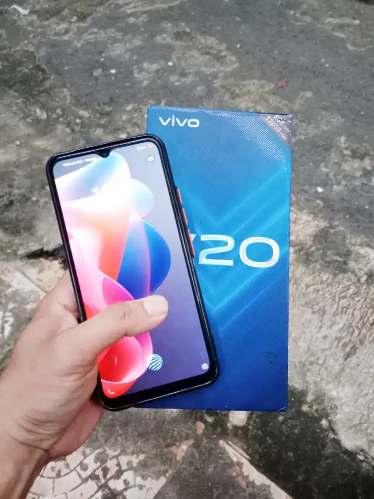 VIVO V20 RAM 8+4/128GB + NFC (FULLSET)