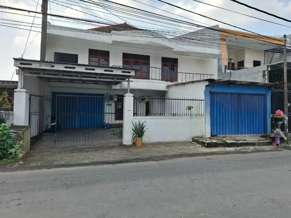 *RUMAH KOS SIWALAN KERTO*