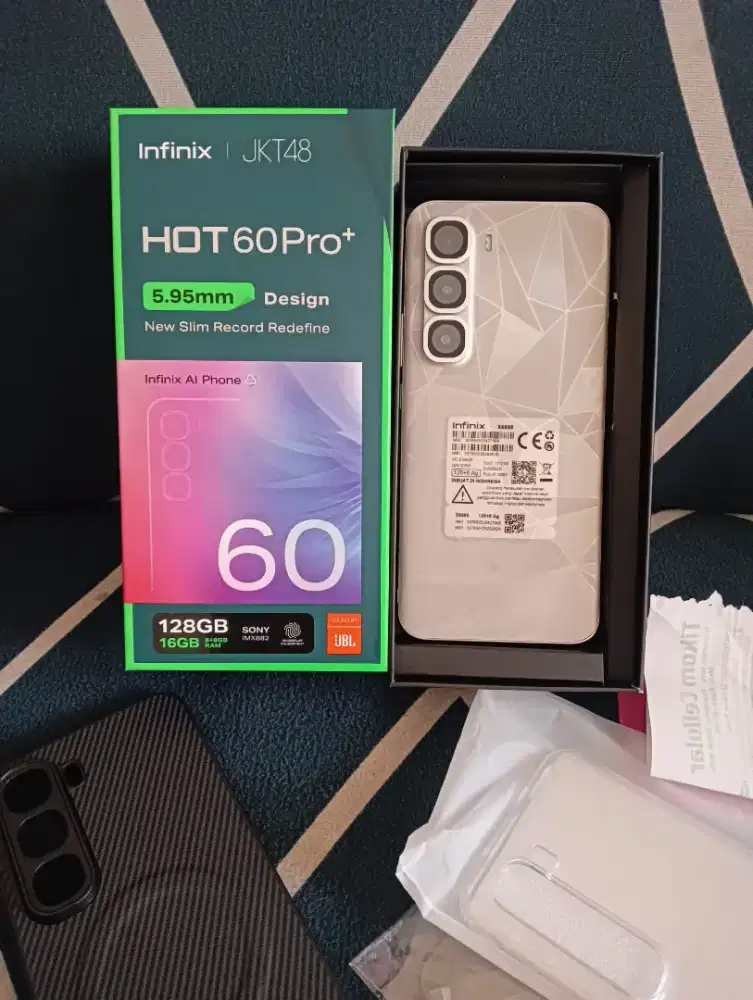 Infinix hot 60 pro plus ram 8+8/128Gb fullset mulus like new