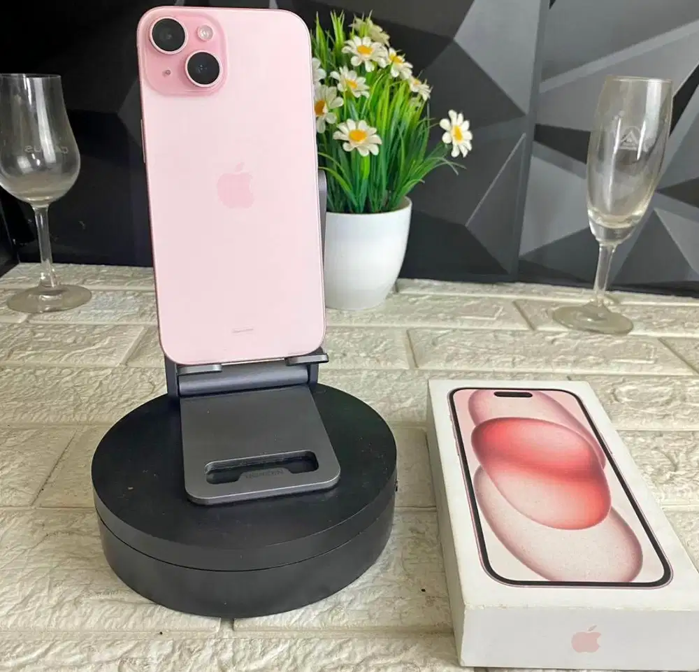 iPhone 15 128GB Garansi Resmi iBox Maret 2026 Pink Battery 96%