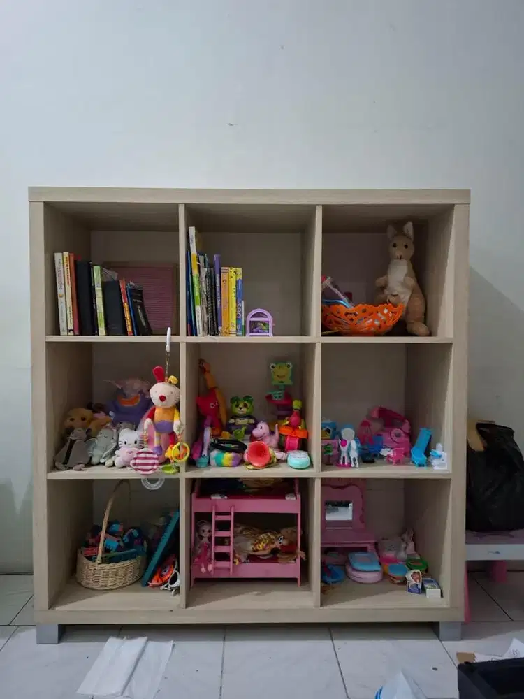 Rak Kotak Serbaguna