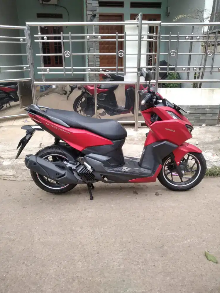 Vario 160 keyless tahun 2023
