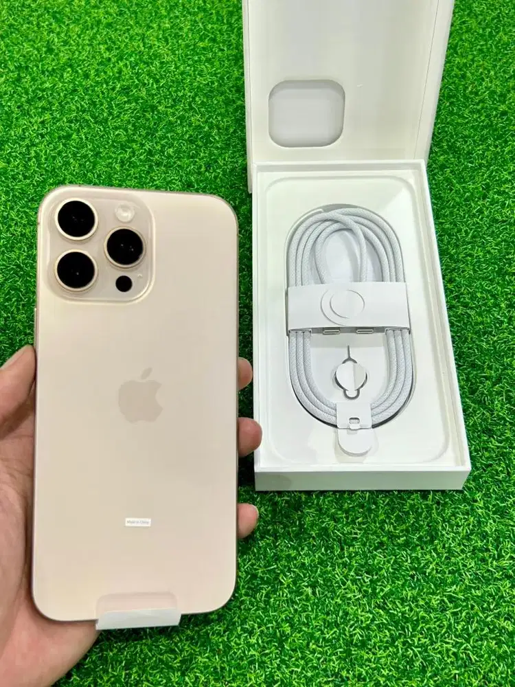 Iphone 16 Pro Max 256 gb iBox Second Cc 0 Pemakaian Singkat