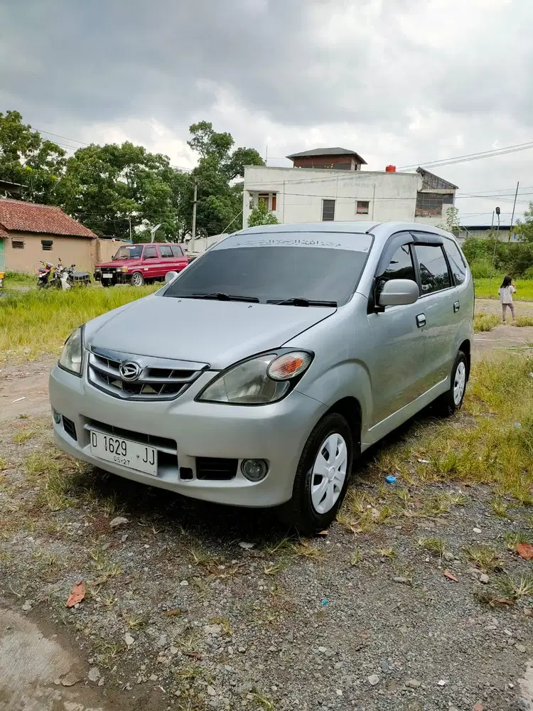 Daihatsu Xenia 2007 Bensin