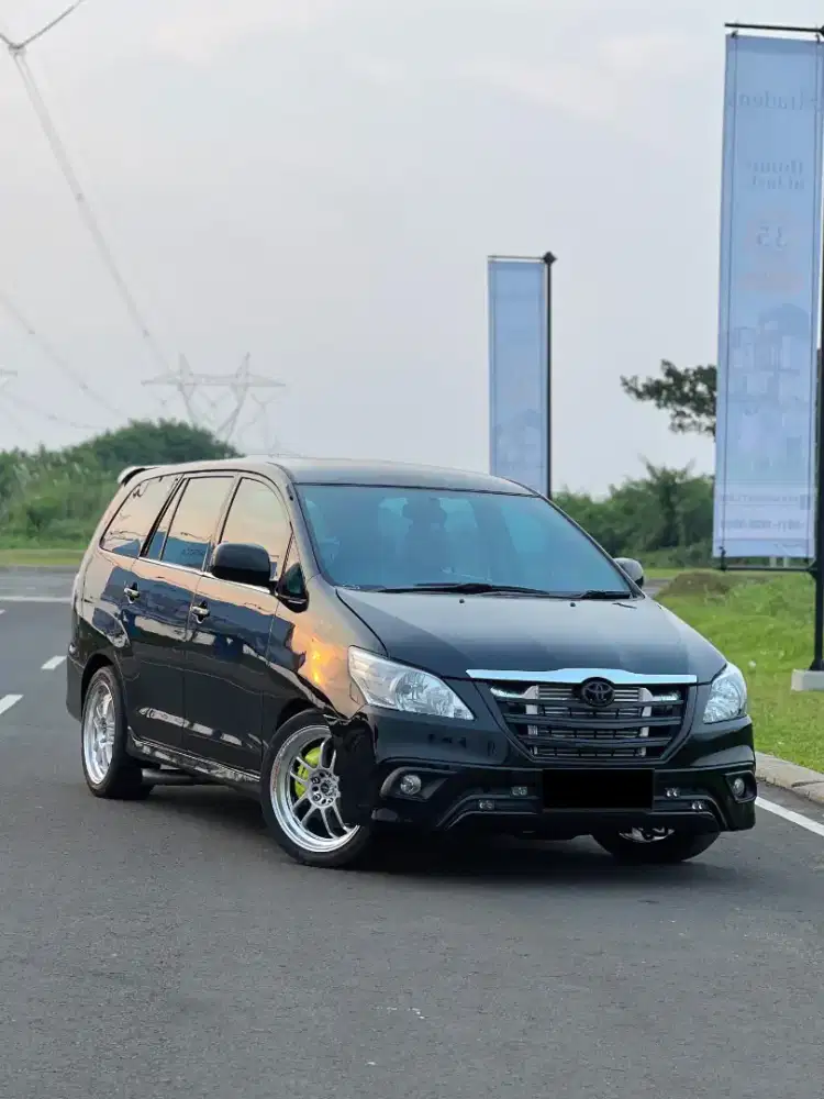 TOYOTA GRAND INNOVA 2.5 G DIESEL AT 2005 UPGRADE BARONG