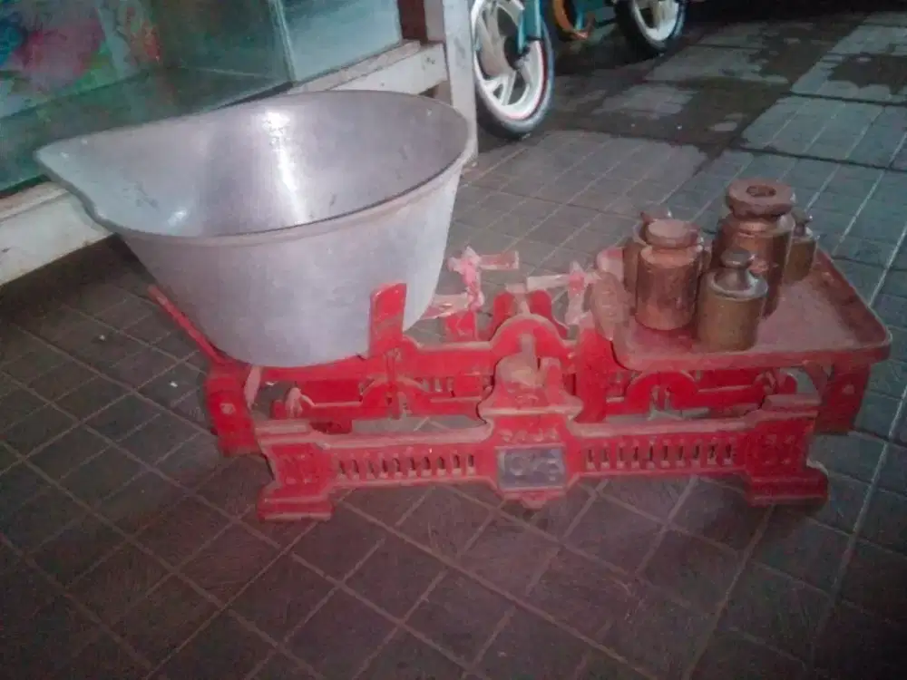 Timbangan meja merk radja