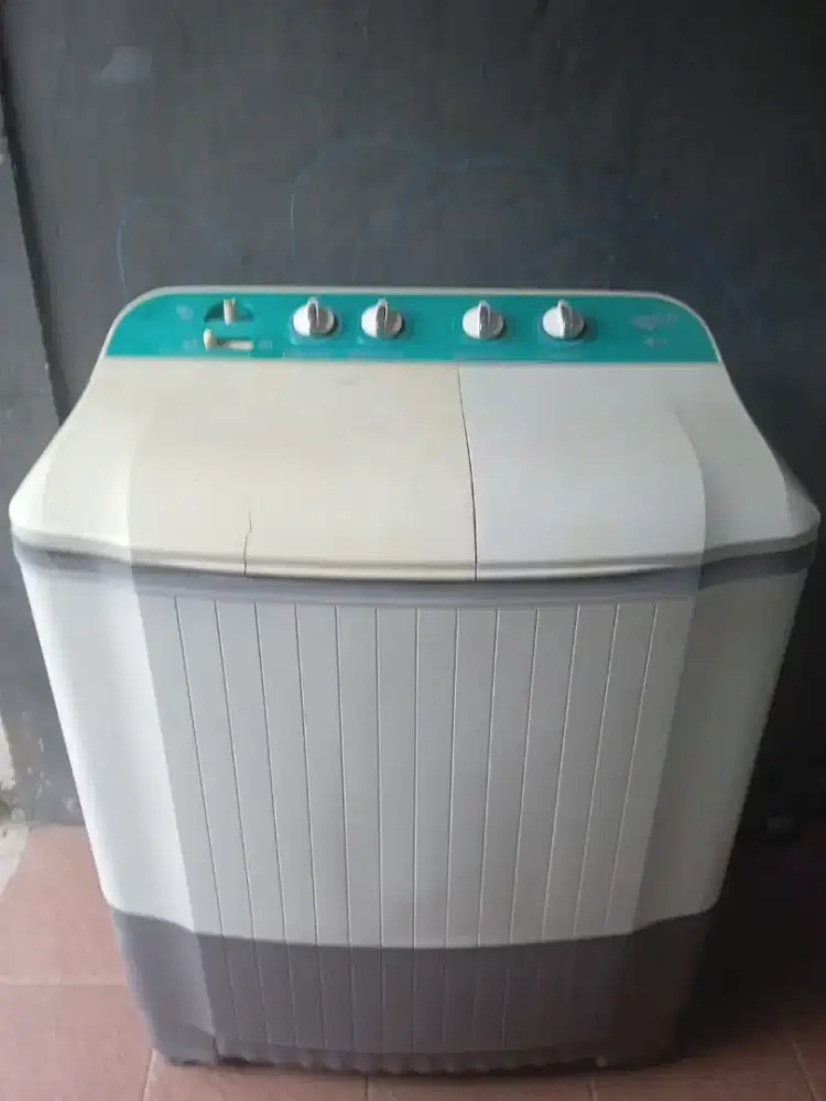 Jual mesin cuci merk LG kpsitas 8,5 kg fungsi normal