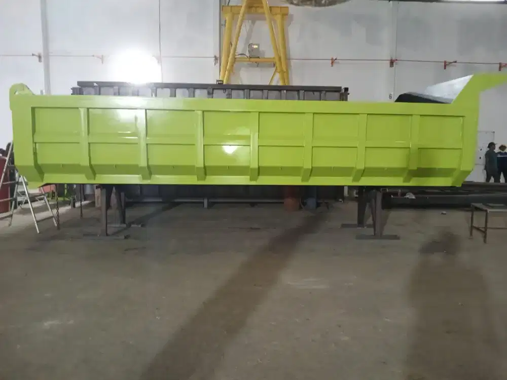 Karoseri Dump truk tronton HINO FM260JD FM280JD