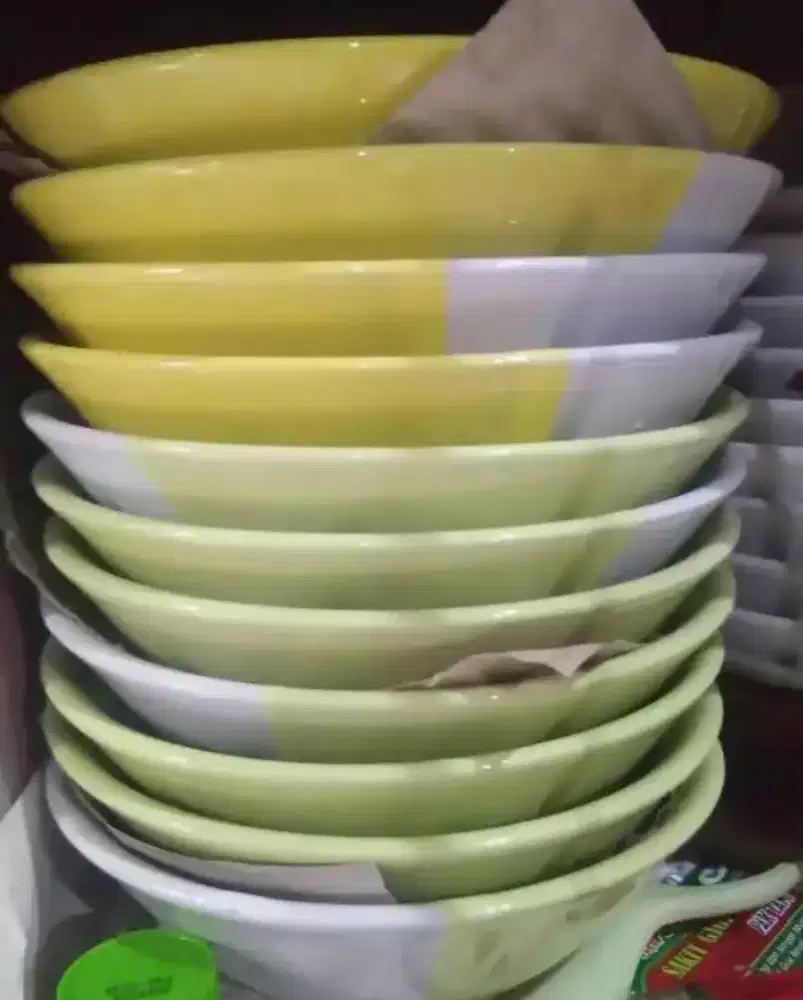 Mangkuk kaibon twotone