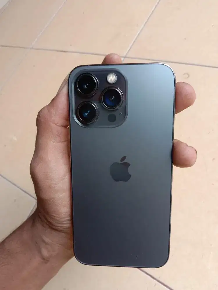 Dijual iPhone 13 pro 256