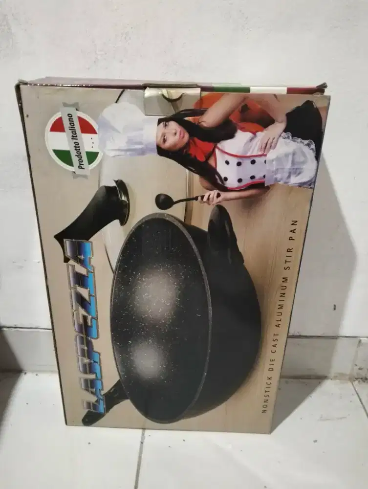 Jual wajan anti lengket LASPEZIA new di dus