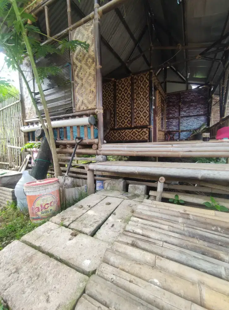 Cocok buat kumpul keluarga, hunian dan tmpat usaha