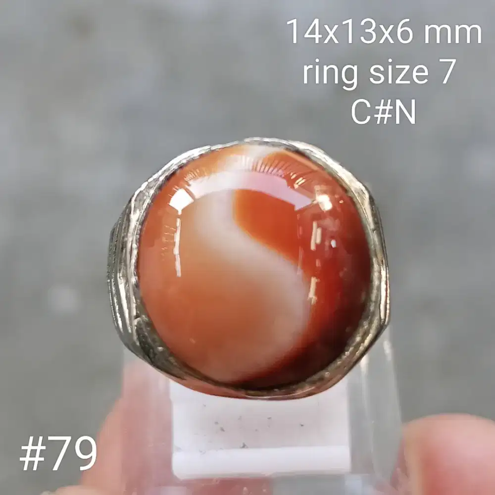 Batu natural motif yin yang