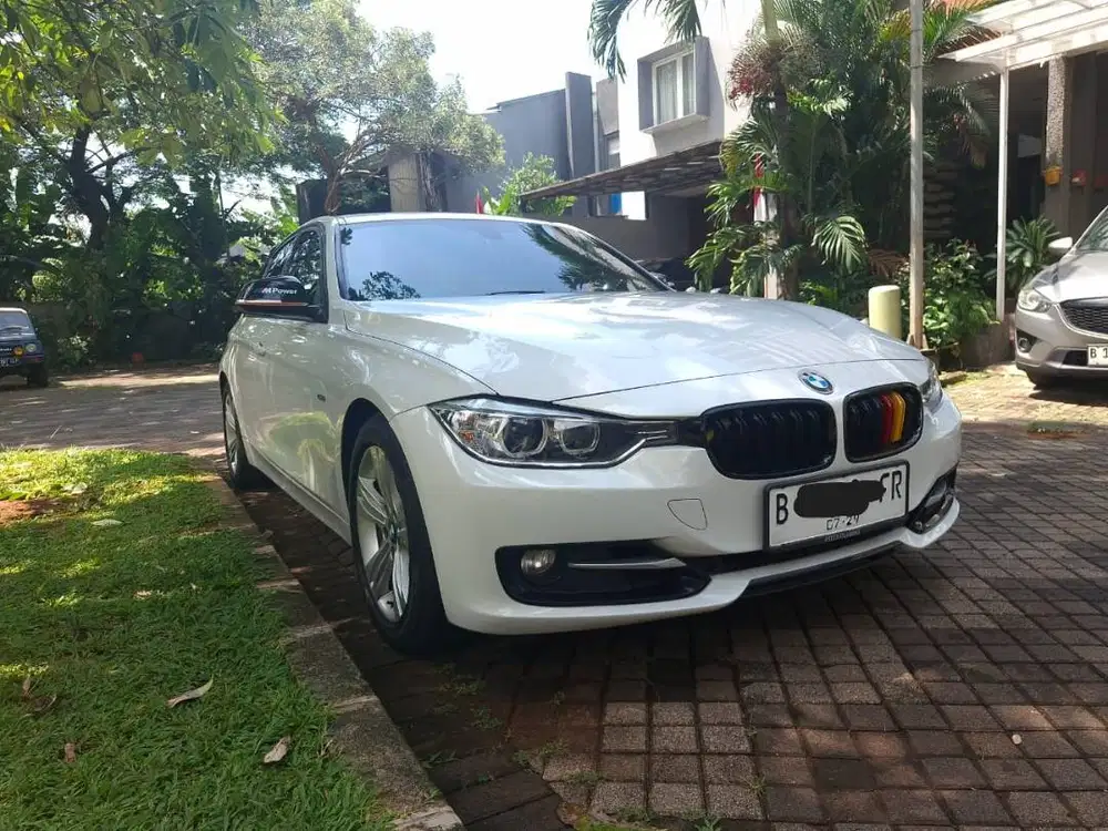 Jual BMW F30 320i N20 istimewa dan tangguh