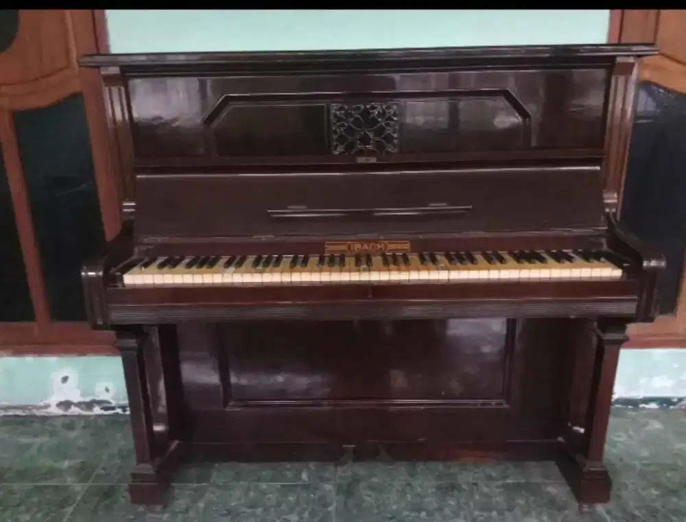 piano lama kuat