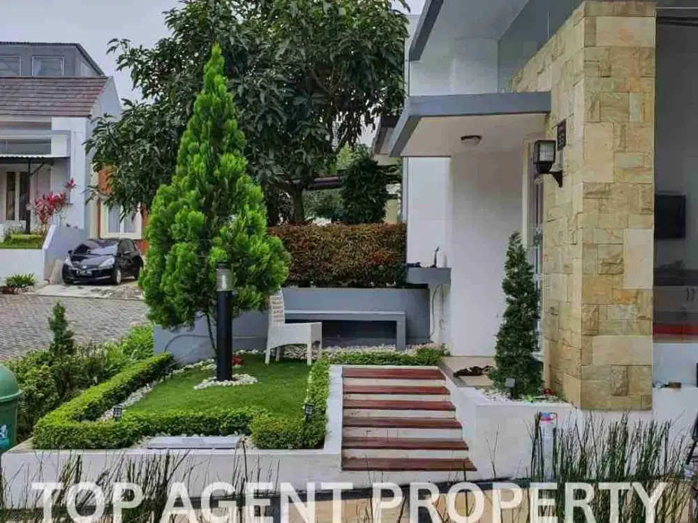 Jual rumah nyaman di Rancamaya Golf Estate.
