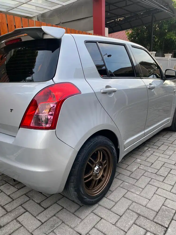 Suzuki Swift 2008 Bensin