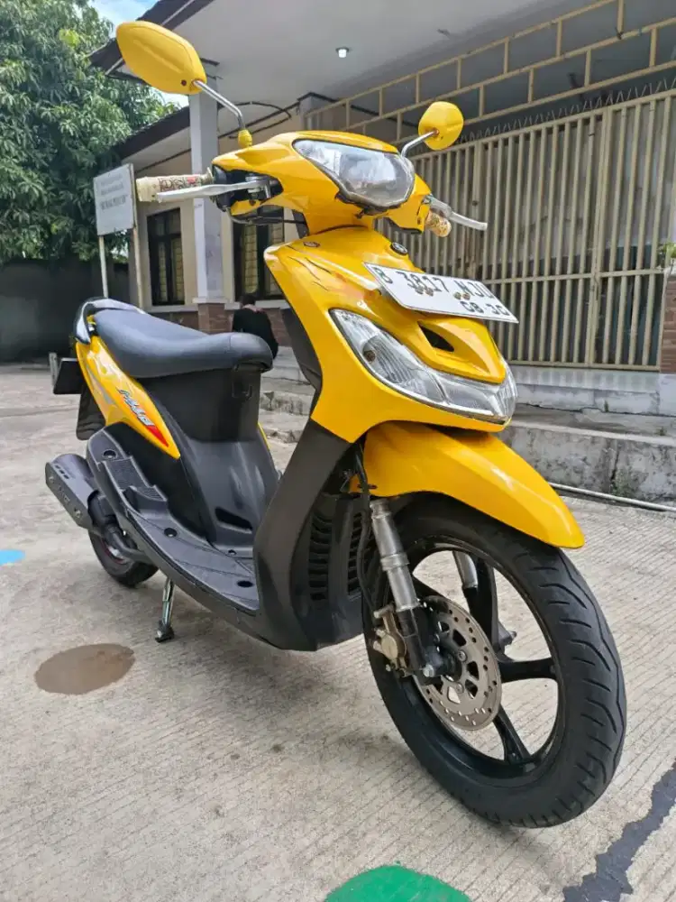 Mio smile 2010 lengkap pjk hidup asli kuning
