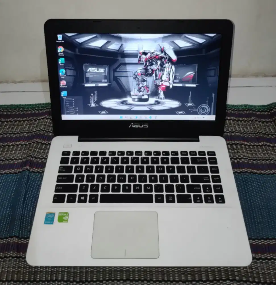 Asus Gaming A455L Core-i5/Ram8/Ssd256/Nvidia Design Laptop