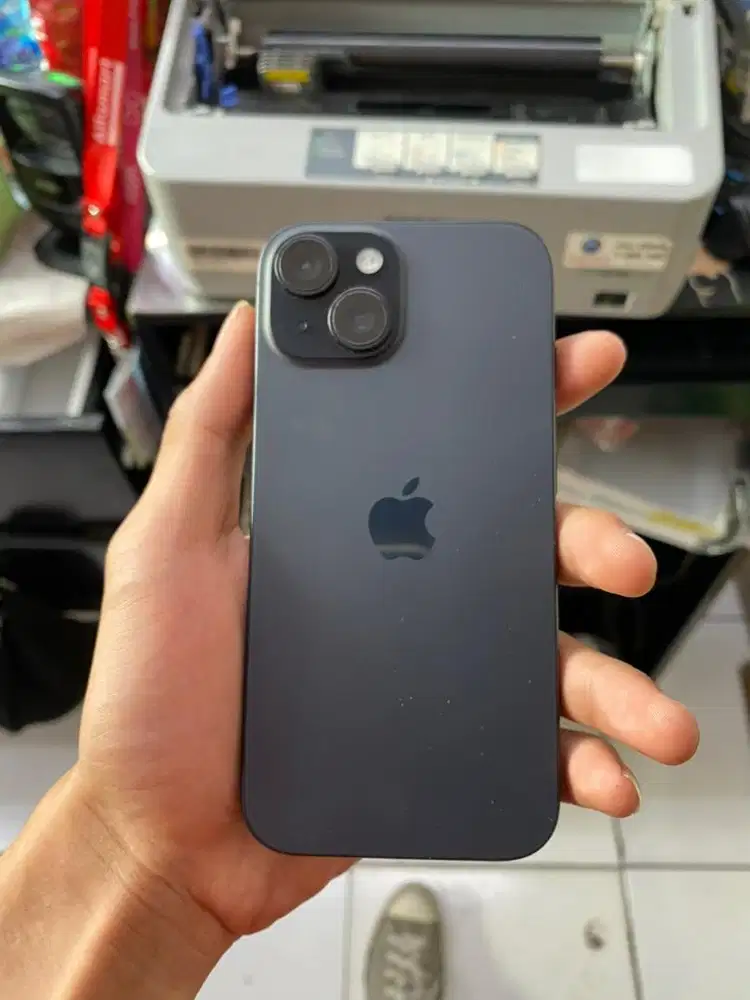 Apple iphone 15/128 GDN Garansi resmi indonesia