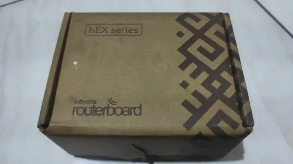 RB750r2 (hEX-Lite) MIKROTIK Router Desktop
