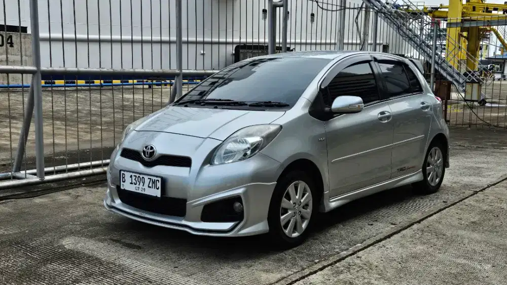 Yaris S Limited TRD A/T 2013