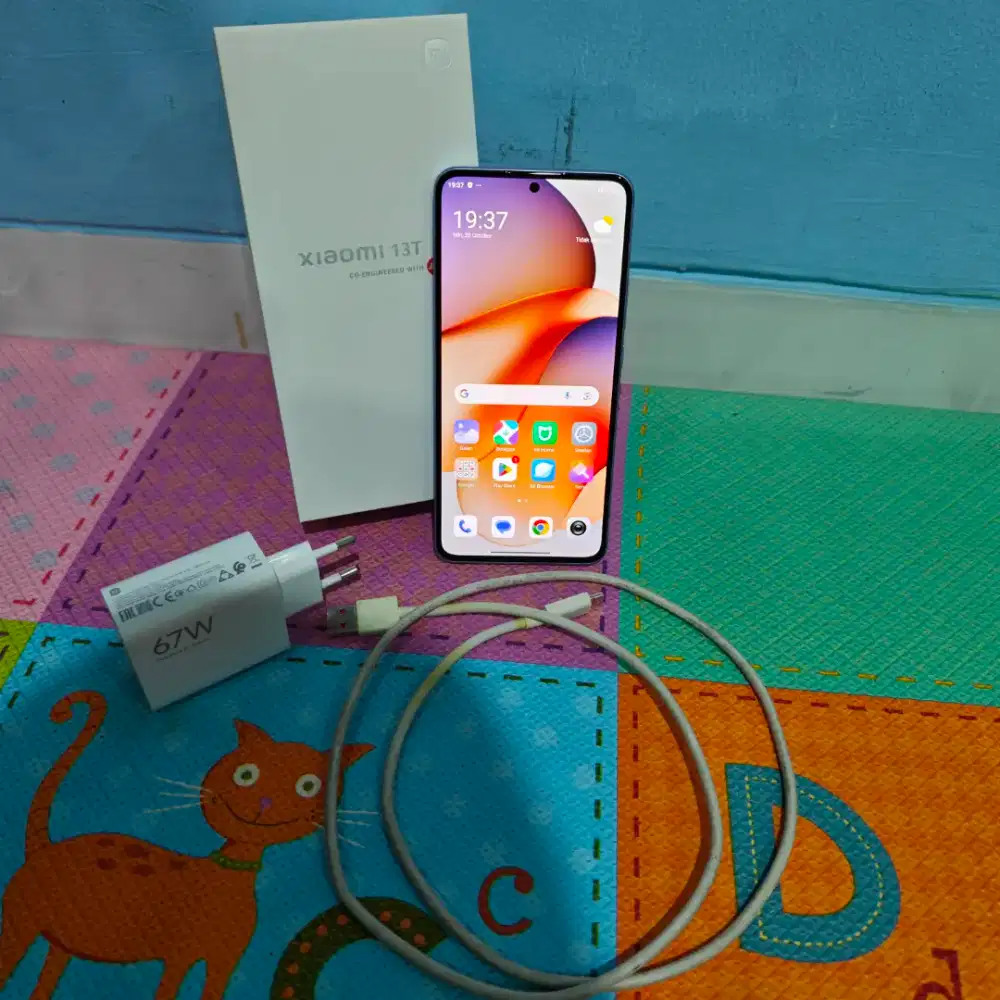 Jual Hp Xiaomi 13T with Leica 12/256Gb Full Set