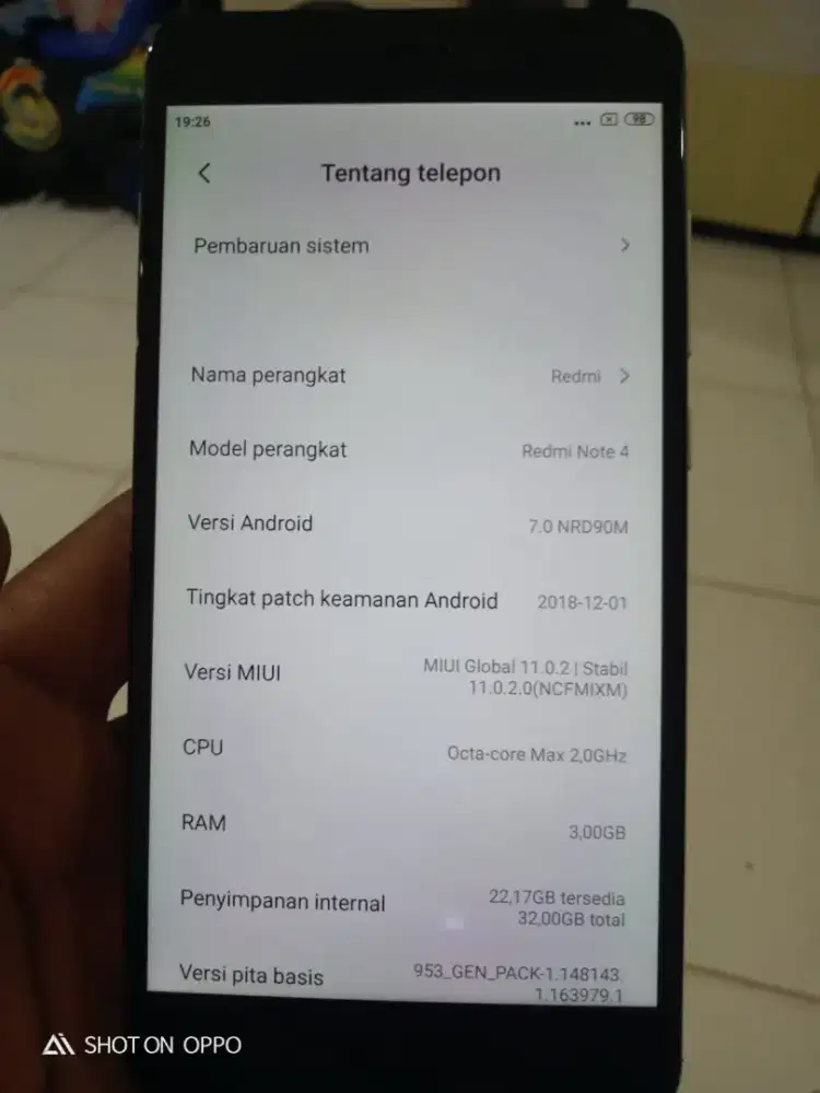 Punya hp redmi note 4 ram 3/32 no minus lecet pemakaiam