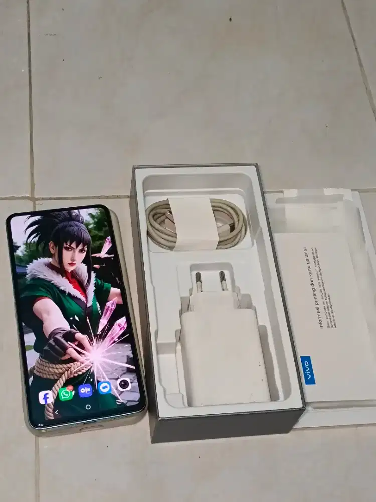 Vivo v27e ram 12+8/256