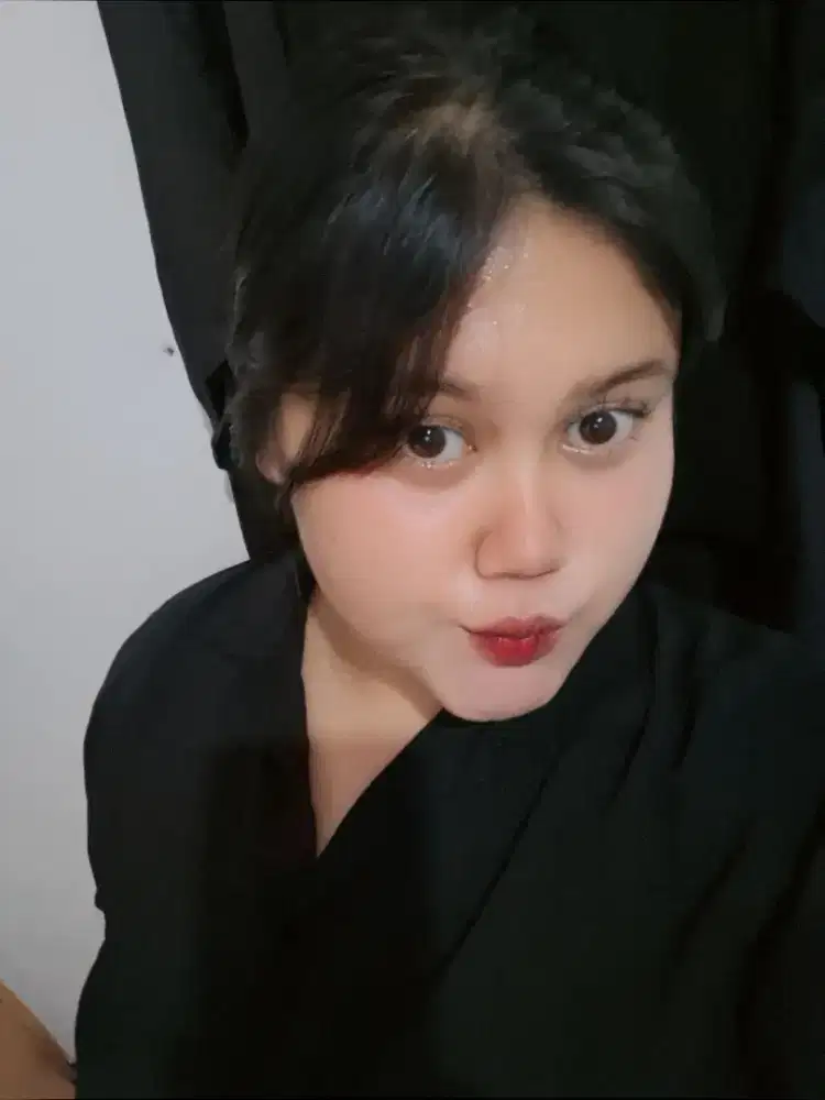Mencari lowongan art menginap atau kerja apapun gpp yg penting halal