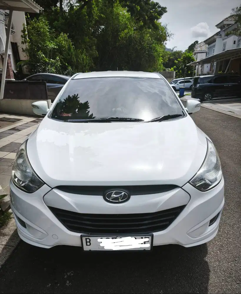 Hyundai tucson 2012 automatic