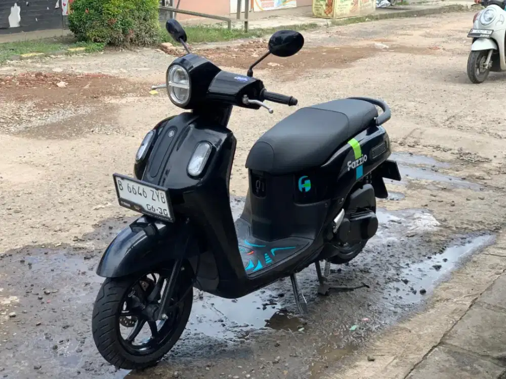 Pajak hidup Ymh Fazzio Neo Hybrid 2025 cw hitam mesin sehat