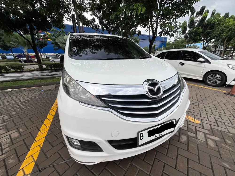 Mazda Biante 2015 Bensin