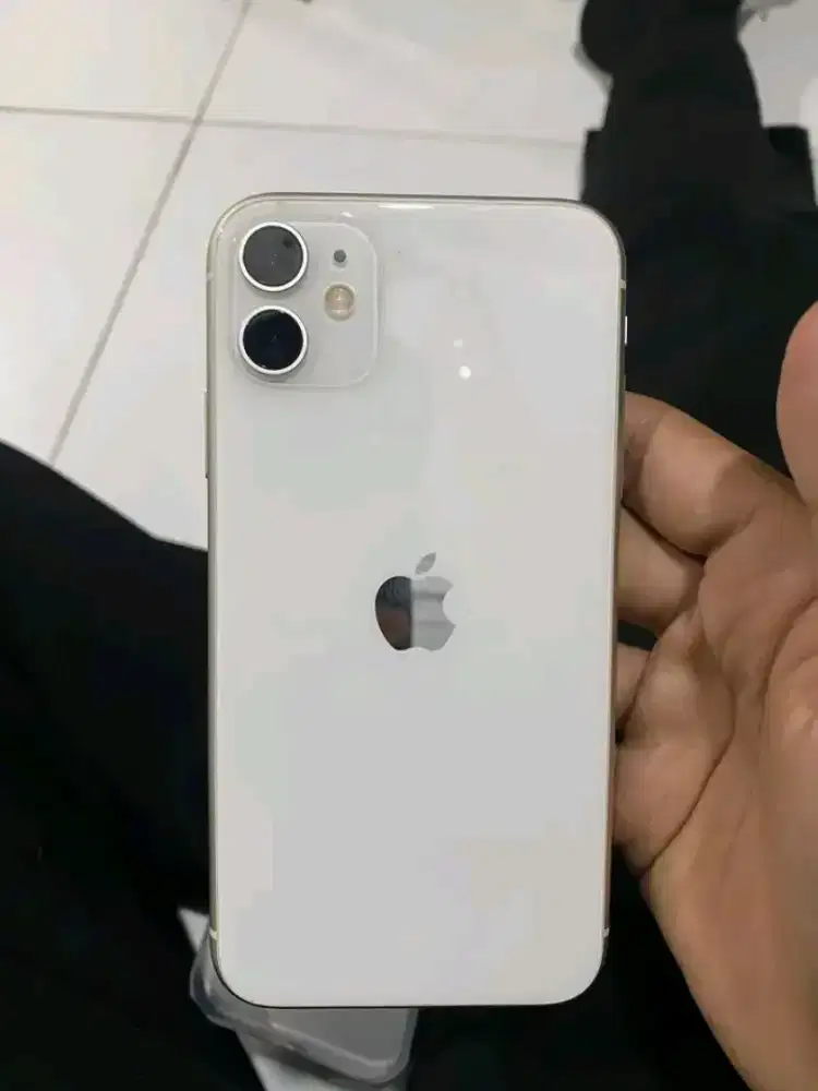 iPhone 11 256GB LLA