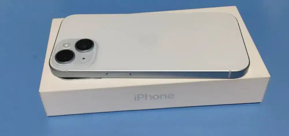 Iphone 15 Basic Like New