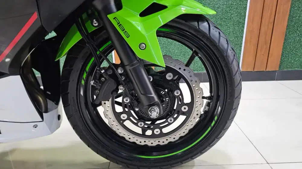 UD ENY MOTOR- KAWASAKI NINJA 250 KRT ABS 2022 LOW KM