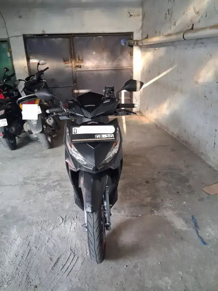 Dijual Motor Honda Vario 150