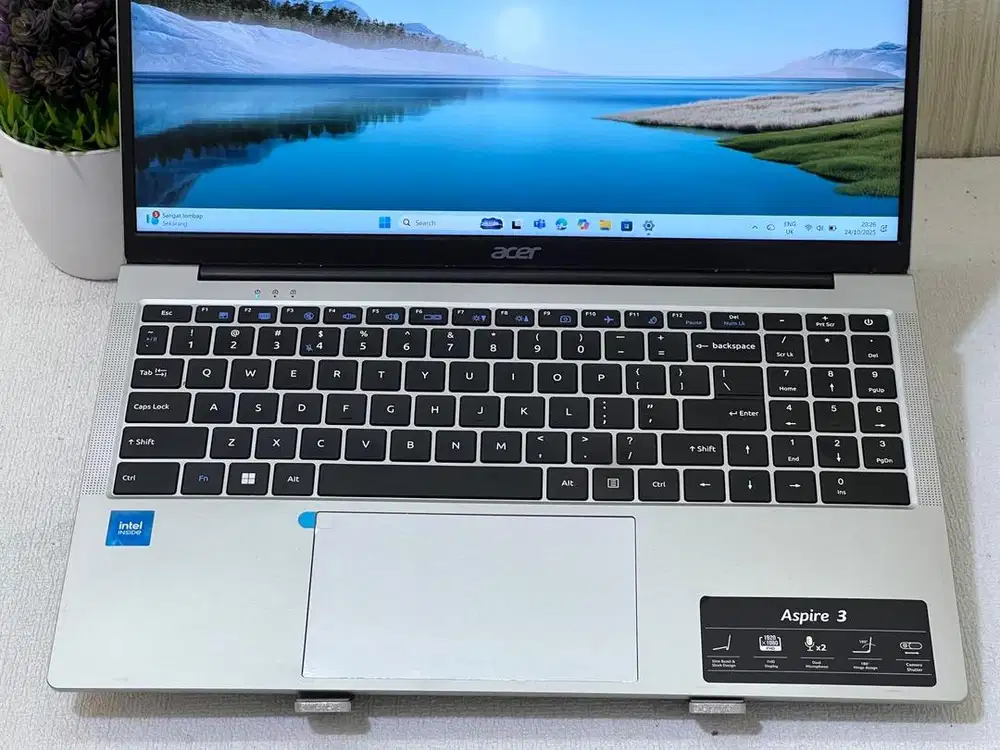 BU Acer Aspire 3 A325-45 Intel N4500 RAM 8 GB SSD 256 GB Mulus