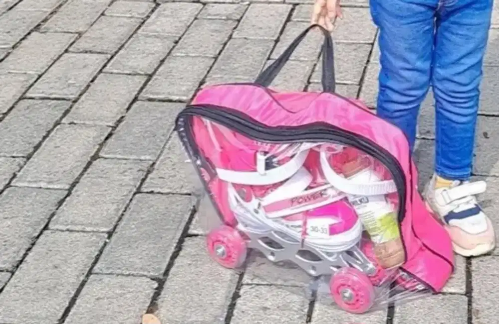 Dijual sepatu roda satu set