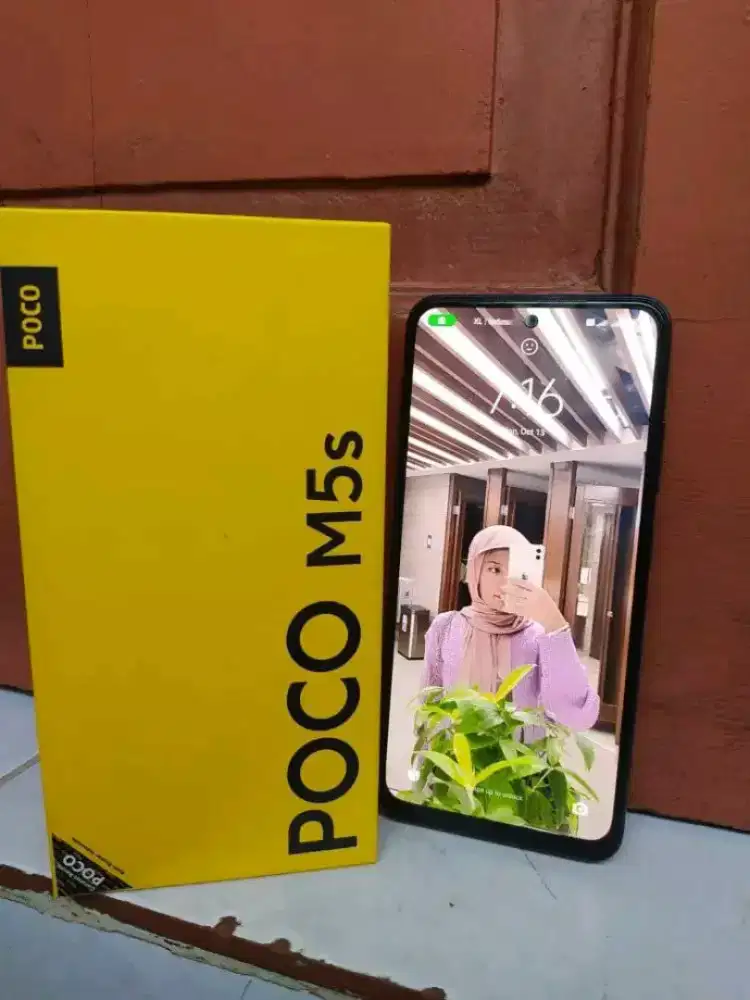 Poco M5S 4/64 MULUSSS