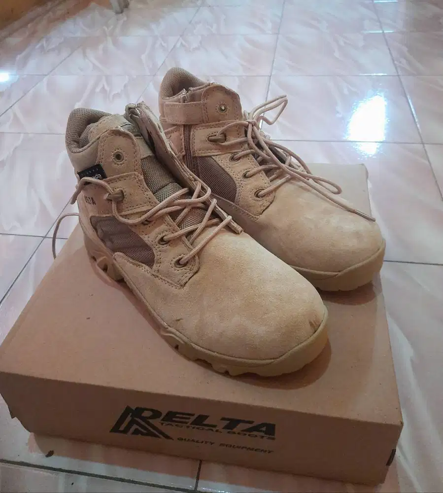 Sepatu PDL Delta ukuran 41