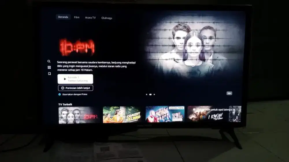 Polytron Smart LED TV 32 inch no minus