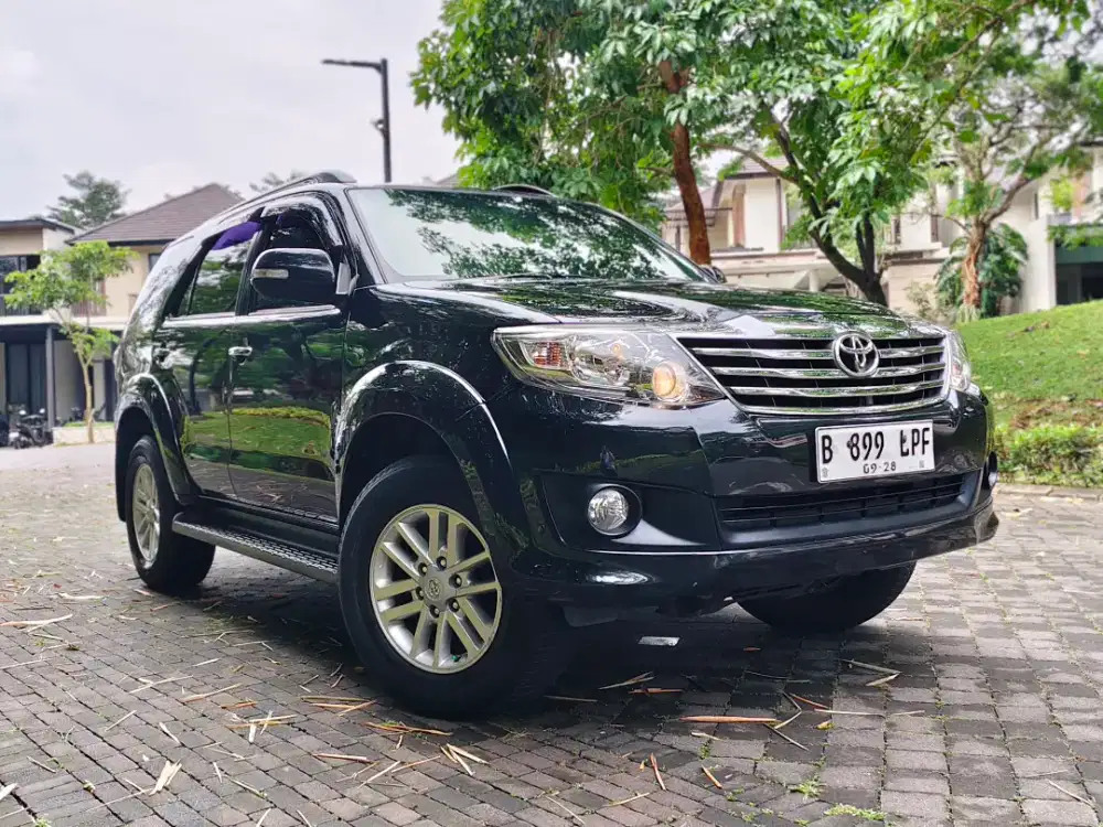 Toyota Fortuner 2013/ Pajak SD Sep 2026/ Surat Lengkap/ Cash 188jt