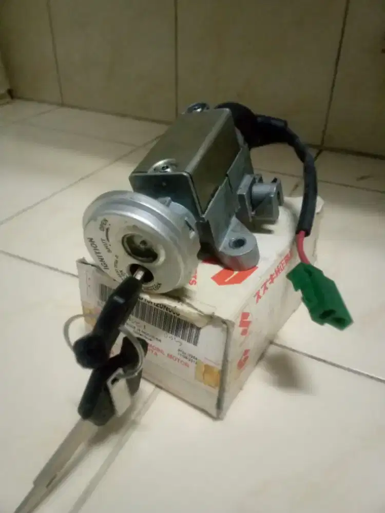 Jual aja nih konci sett motor skywave barangkali ada yg  butuh